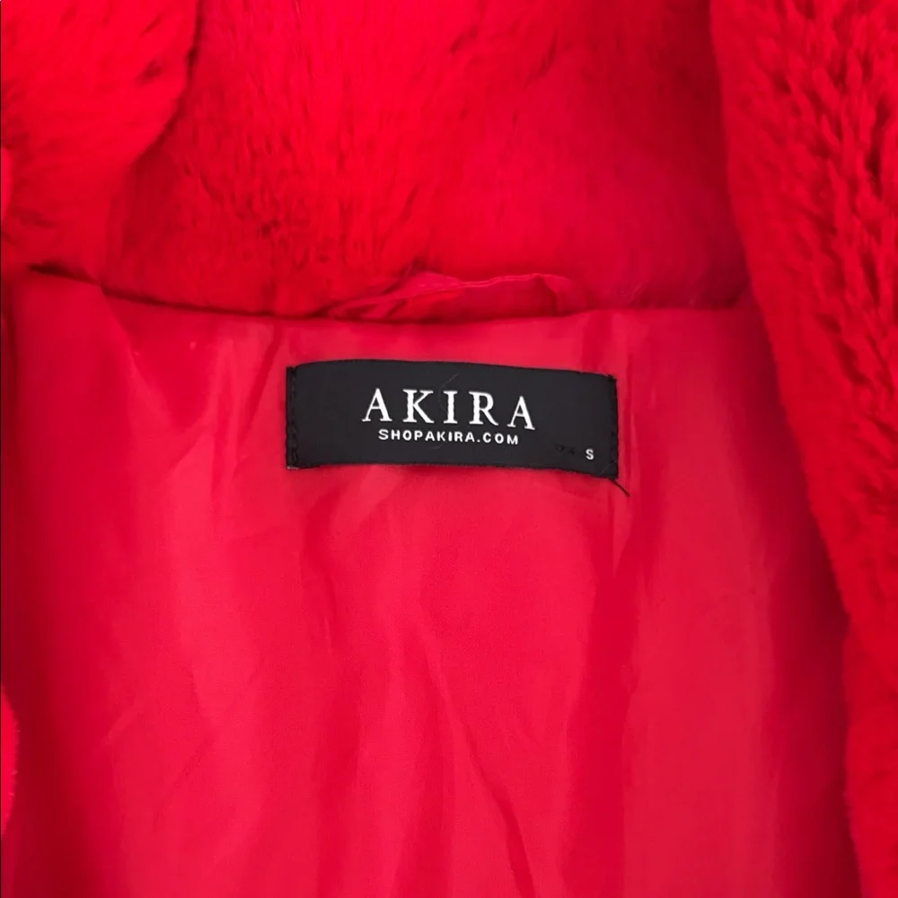 ⚡️FLASH SALE - Red Cropped Faux Fur Jacket - Picture 2 of 5